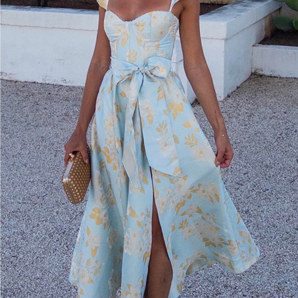 Chic Floral Midi Dress in Blue and Yellow